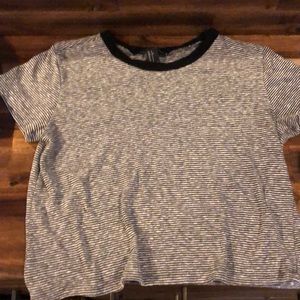 SOLD: Crop top t-shirt